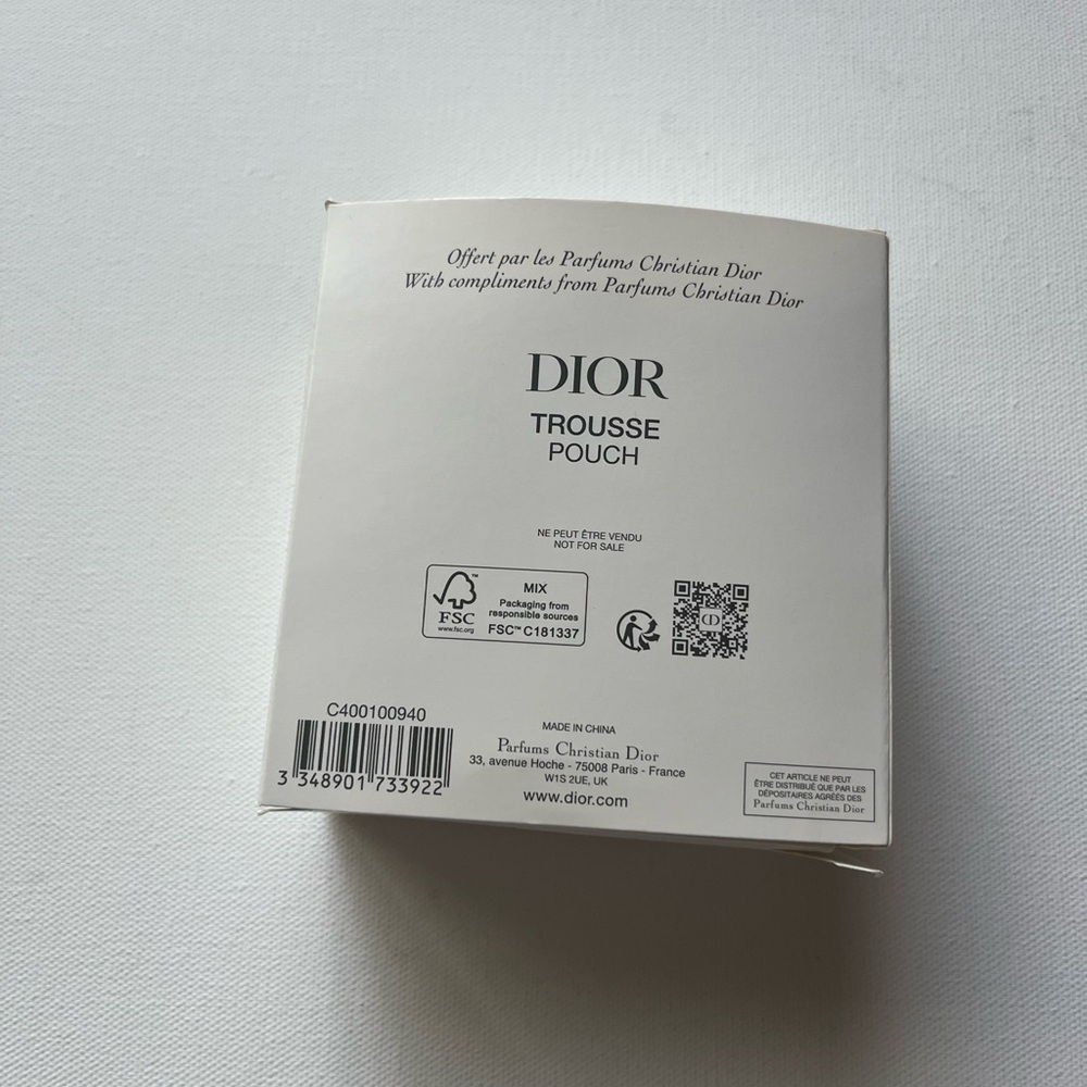 Dior Beauty Gold Cosmetic Pouch Toiletry Case - Picture 3 of 13